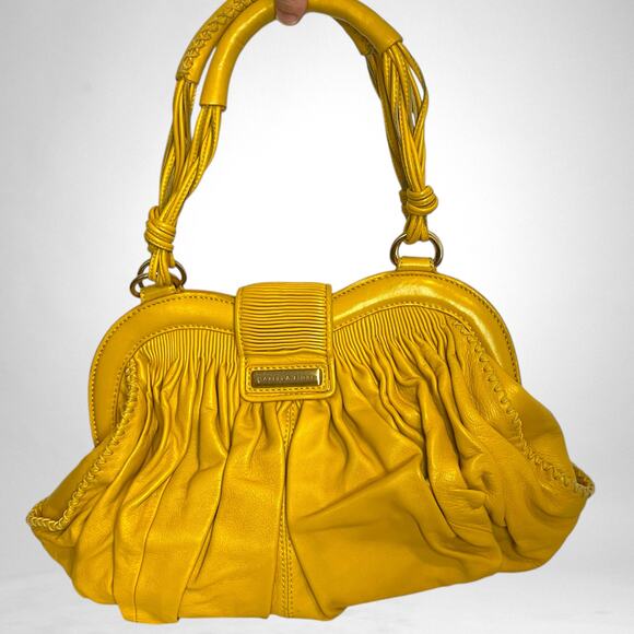 Isabella Fiore pleated leather purse yellow shoulder bag with tassel rare style - Picture 4 of 8